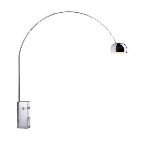 Lámpara Arco K Flos con base de cristal transparente y pantalla metálica pulida
